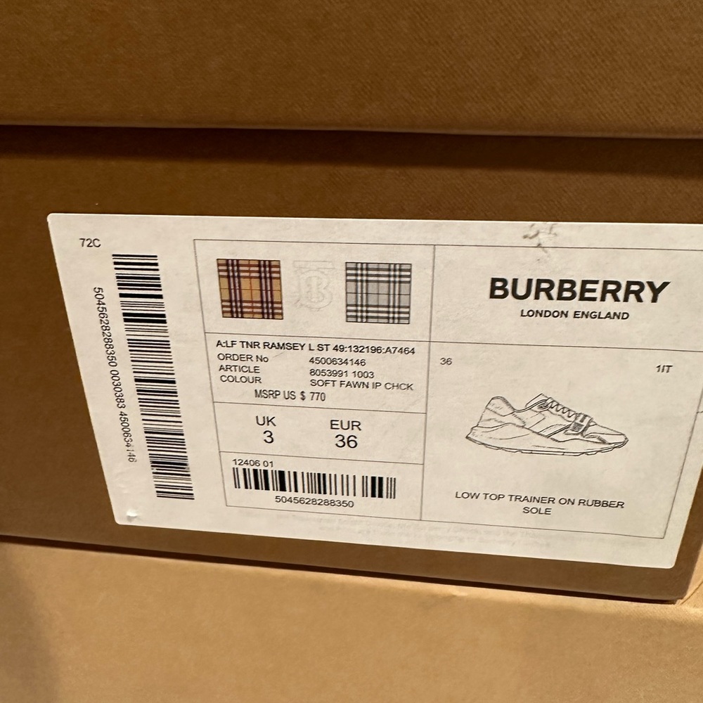 Burberry Sneakers